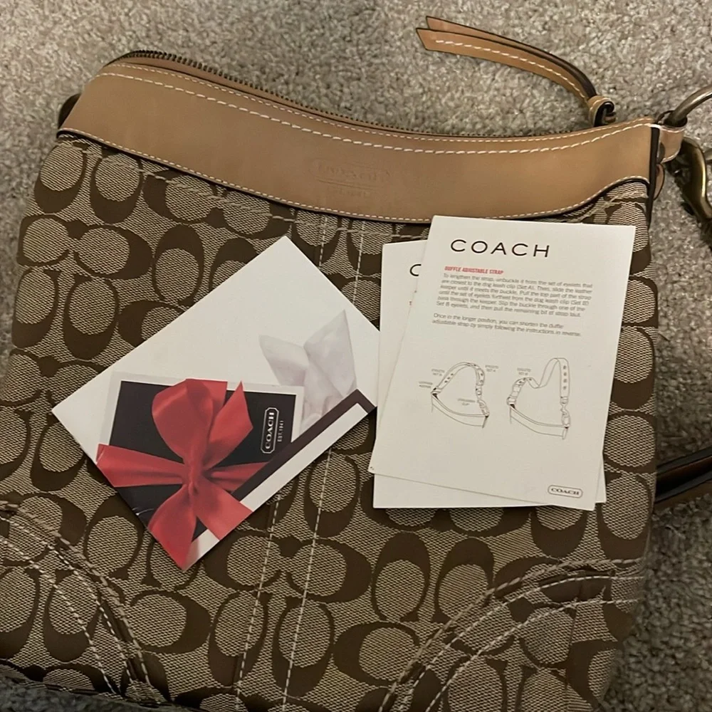 Coach Monogram Handbag - Picture 15 of 15